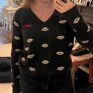 Minnie Rose Cashmere Lips Sweater